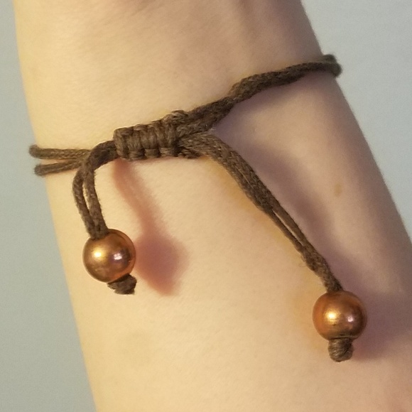 Metal Feather Bracelet - Picture 4 of 4